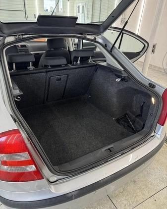 Skoda Octavia cena 15900 przebieg: 221400, rok produkcji 2008 z Sieradz małe 191